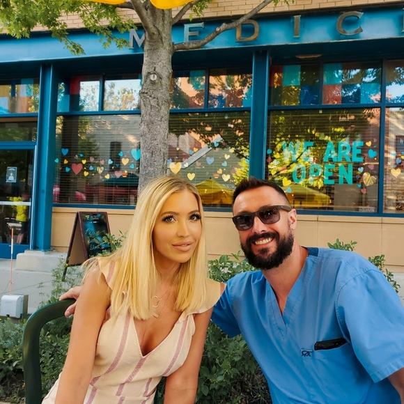 Meet your Posher, Crystal - Picture 2 of 2